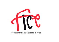 CINEMA: LA PASSIONE DEL GRANDE SCHERMO NEL NUOVO SPOT DELLA FICE