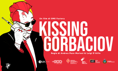 KISSING GORBACIOV - Cinema Sotto Le Stelle